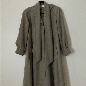 Fashion Fleet Street raincoat (size 6P) with scarf